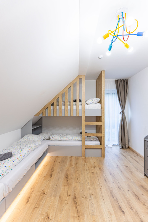 Spálňa - VISTA VILLAS KRAHULE
